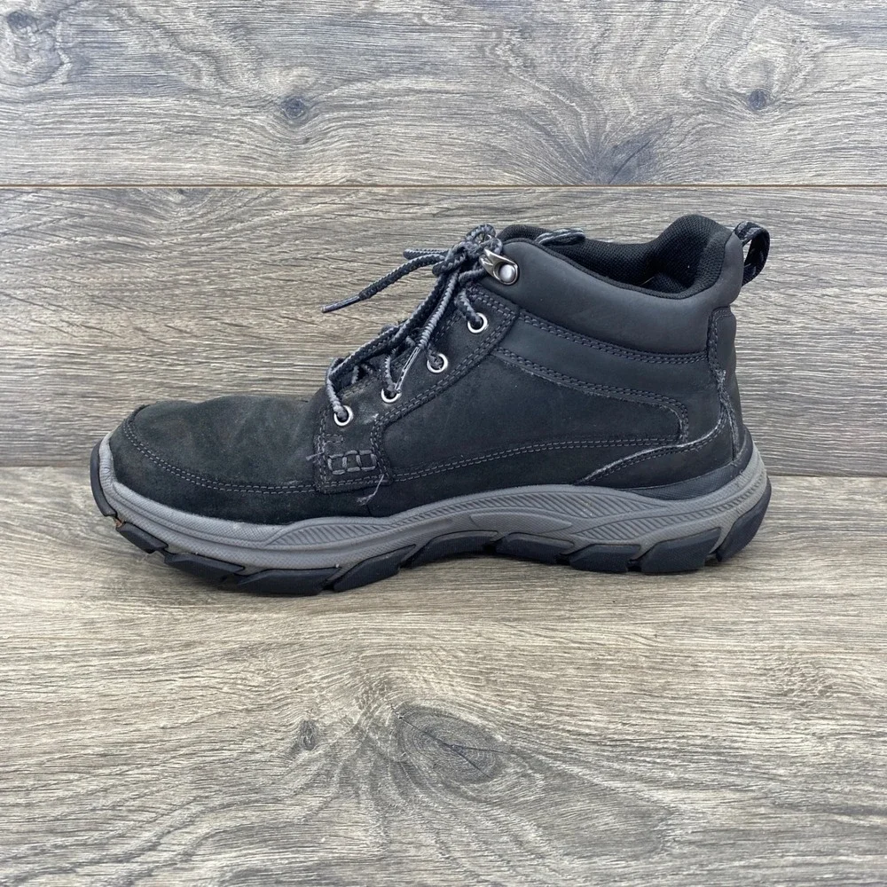Skechers Hiking Boots Mens 9 Black Water Repellent Goodyear Relaxed Fit 204454